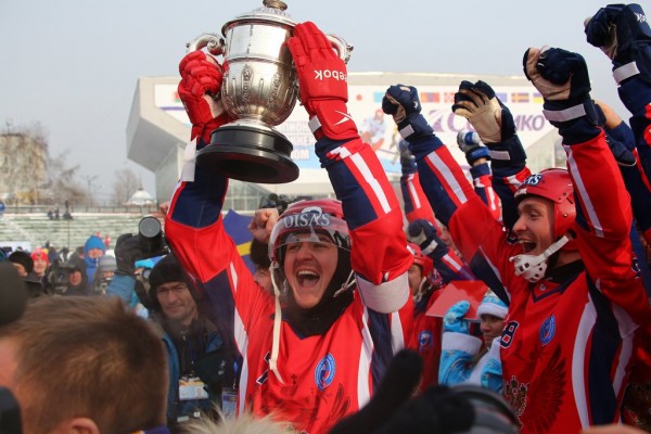 Сборная России по хоккею с мячом в очередной раз стала чемпионом мира