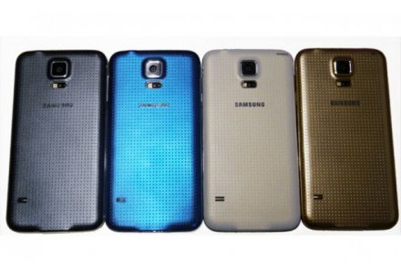 Samsung подтвердила устойчивость к воде смартфона Galaxy S5 mini