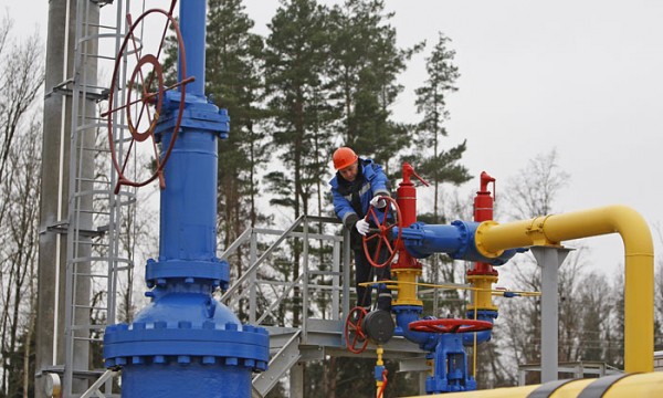 «Газпром» повысил цену на газ для Украины с $268,5 до $385,5