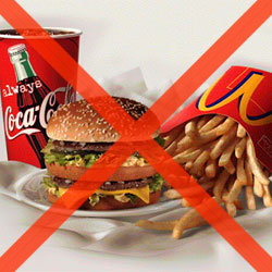 Молодые соколы Жириновского просят Куйвашева законодательно запретить McDonald’s
