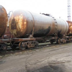 В Свердловской области произошла утечка химикатов на железной дороге
